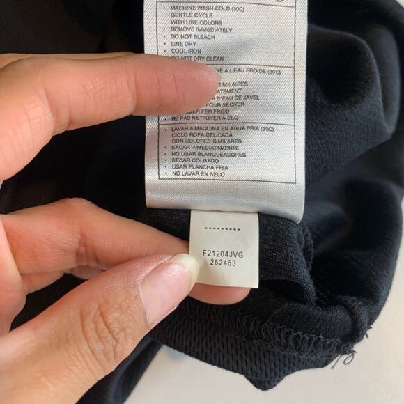 Nike ACG Sweatshirt Womens L Black Dri Fit 1/4 Zip Pullover Mock Neck Baselayer - Picture 9 of 11